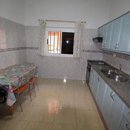 Διαμέρισμα Apartamento Ramon Pino *